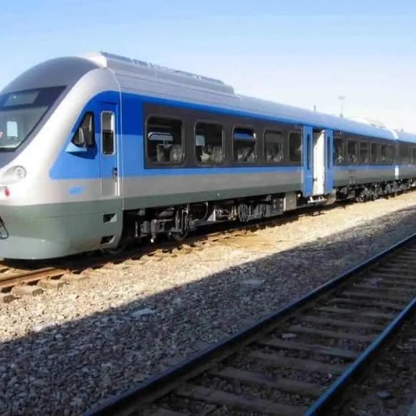 درخواست وزیر کشور برای راه اندازی قطار سریع السیر تهران مشهد